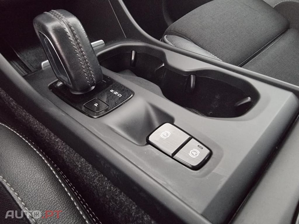 Volvo XC40 2.0 D3 Momentum Plus Geartronic