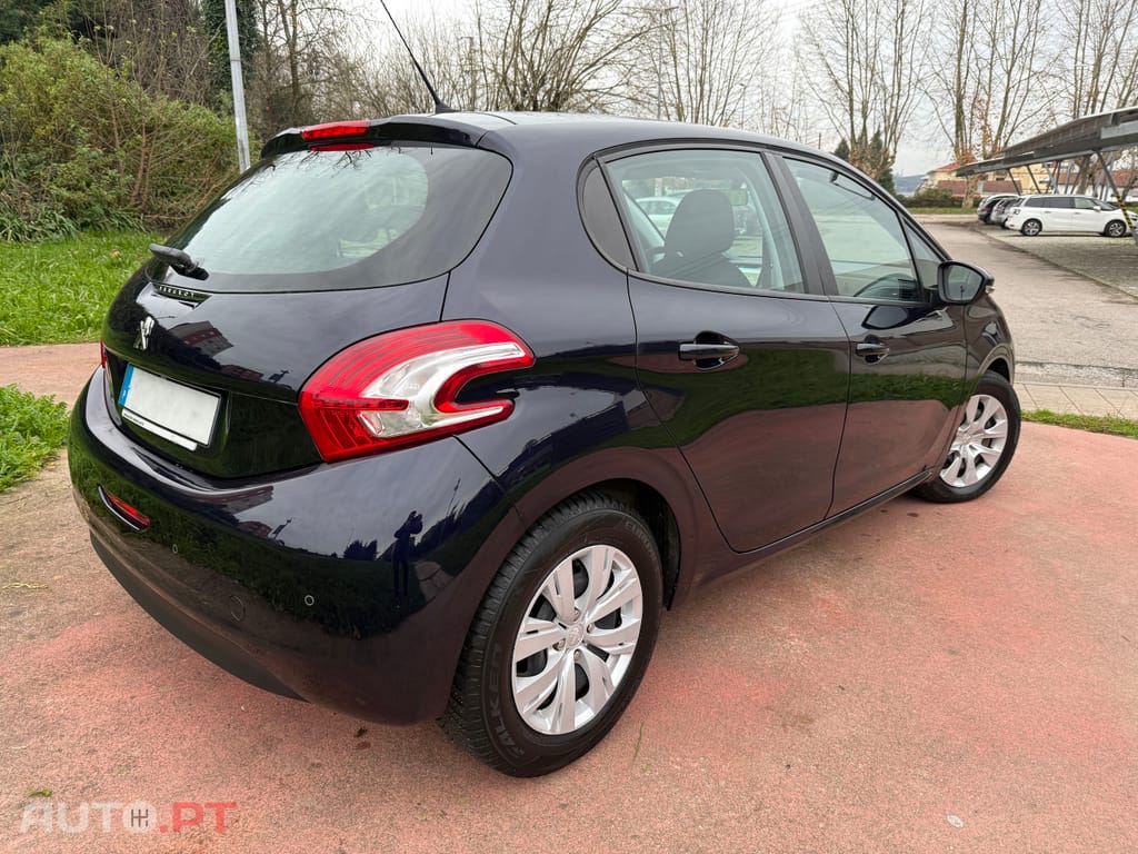 Peugeot 208 1.2 Pure tech