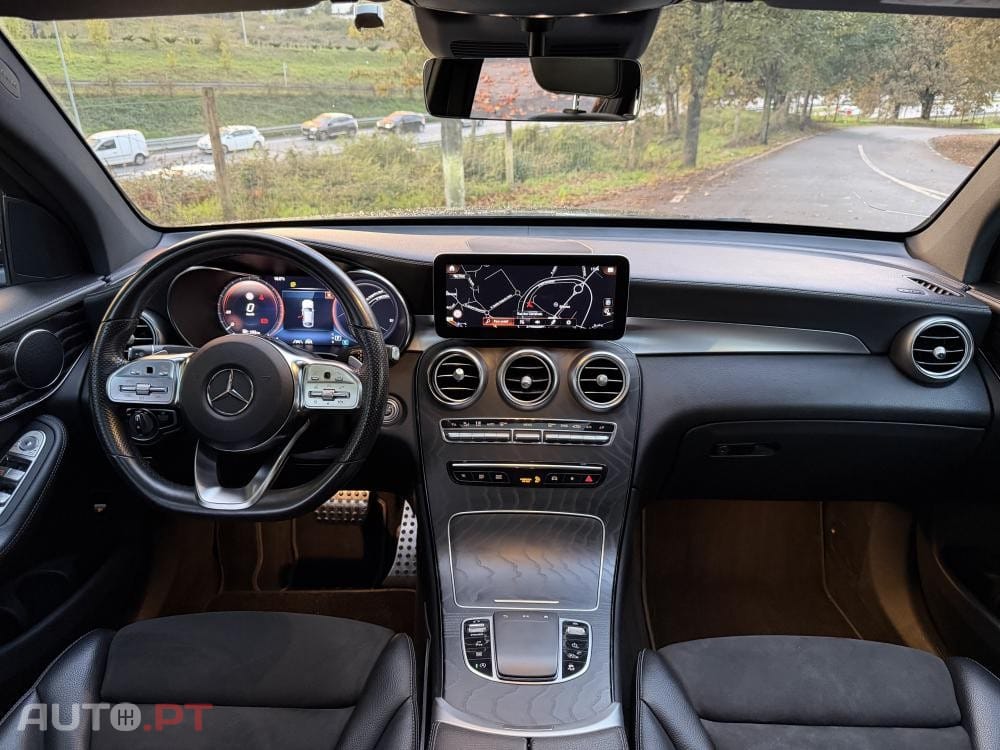 Mercedes-Benz GLC 220 d 4Matic 9G-TRONIC AMG Line Plus