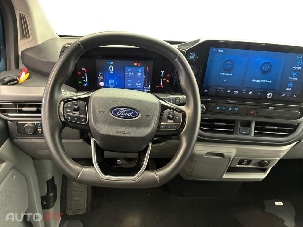 Ford Tourneo 2.0 EcoBlue L2H1 Titanium Aut.