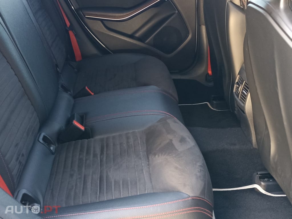 Mercedes-Benz CLA 45 AMG Shooting Brake 4-Matic