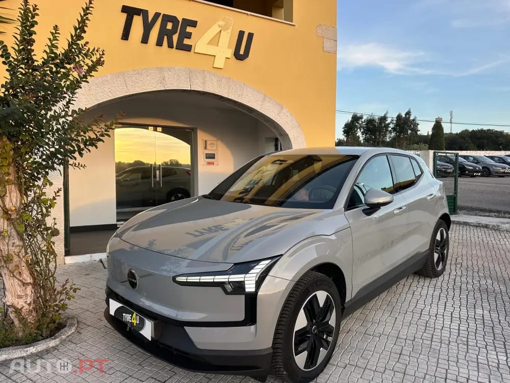 Volvo EX30 69 kWh Single Motor Extended Range Core