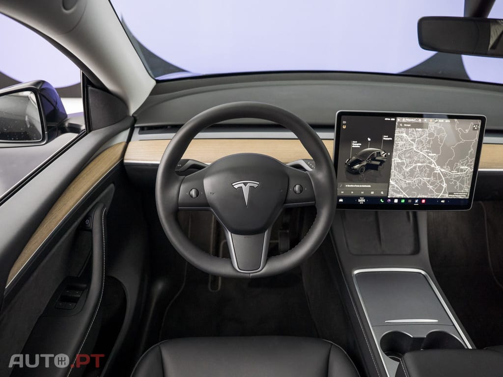 Tesla Model Y Long Range Tração Integral