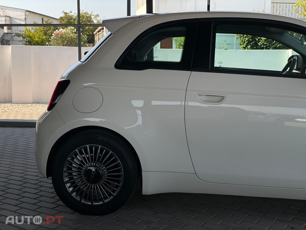 Fiat 500e Icon