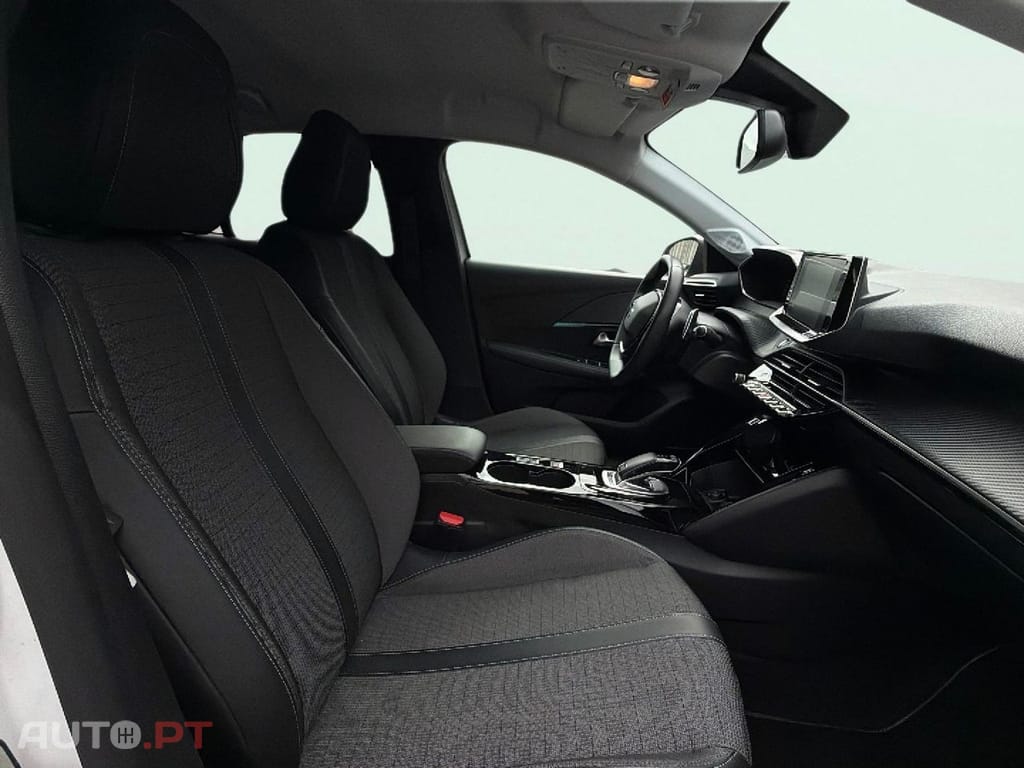 Peugeot 208 PureTech 100 EAT8 Active Pack