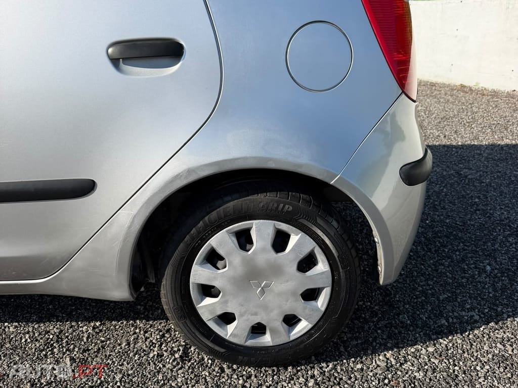 Mitsubishi Colt 1.1 Inform RCD/AC