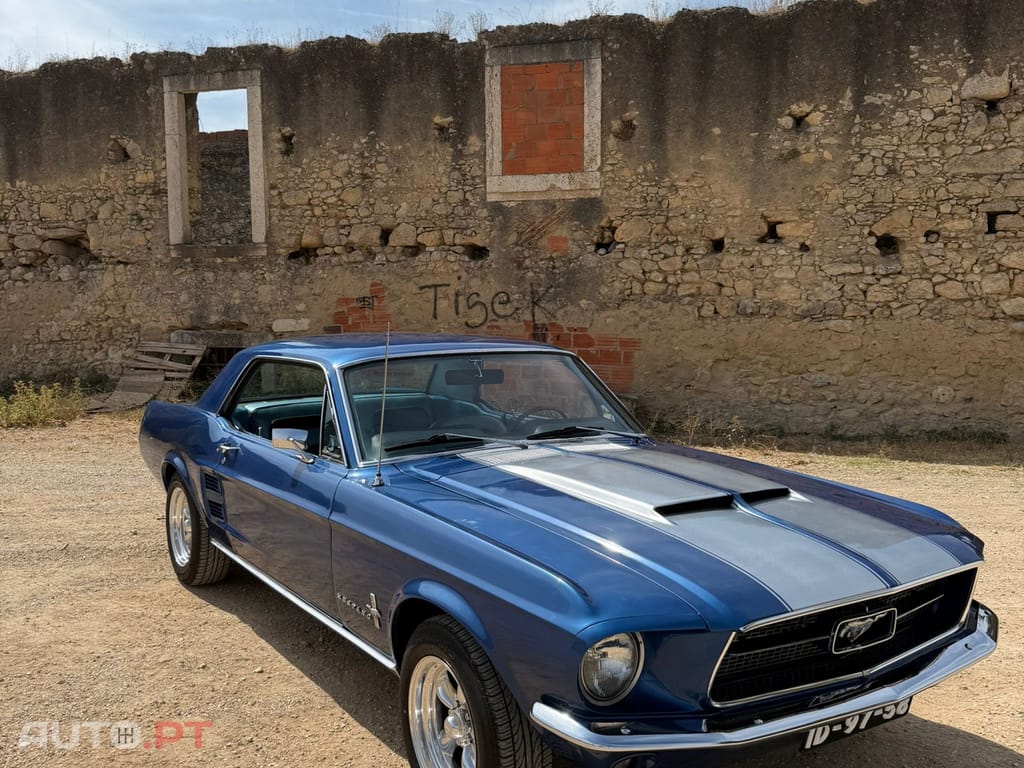Ford Mustang 289