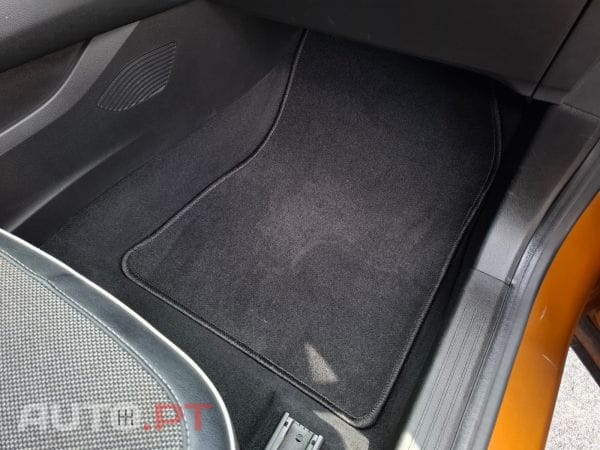 Renault Captur 1.0 TCe 90 Intens