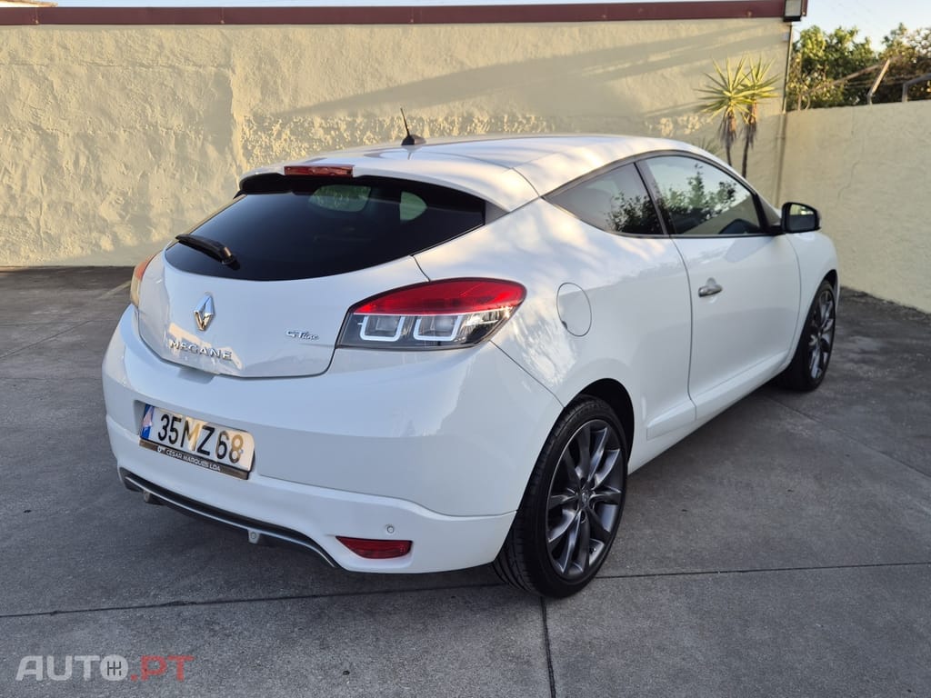 Renault Mégane Coupe 1.6 dCi GT Line SS