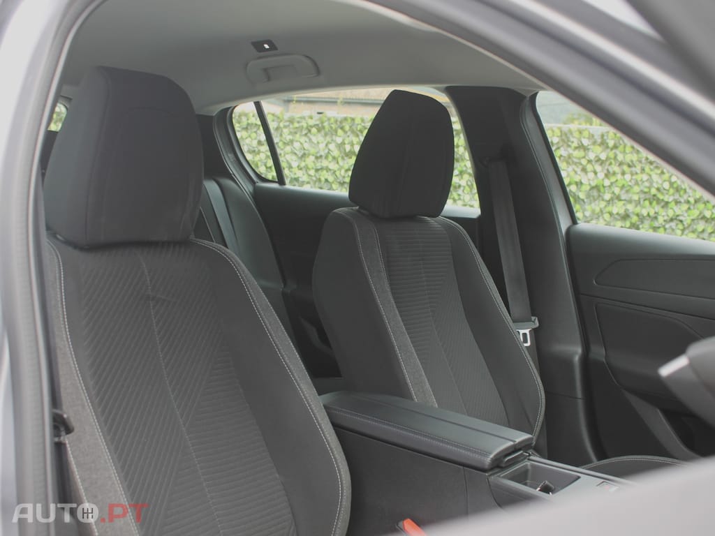 Peugeot 308 1.5 BlueHDi Active Pack EAT8