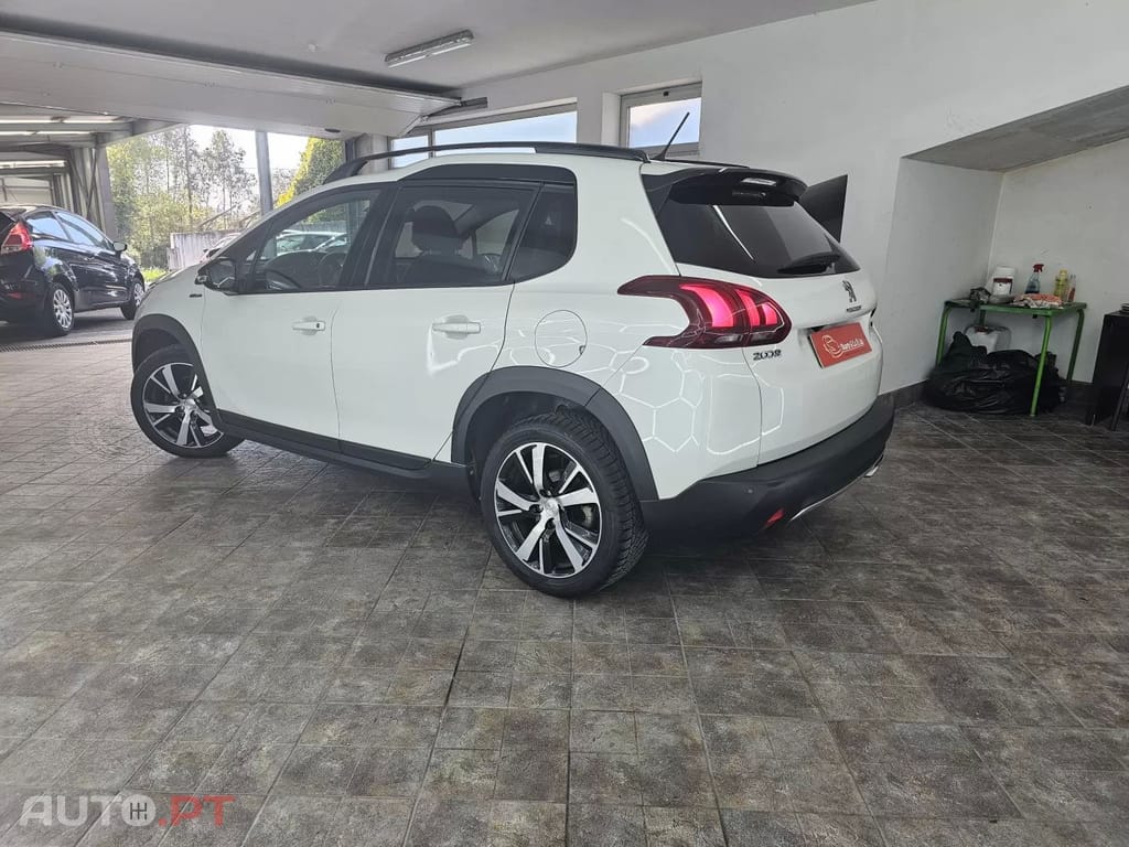 Peugeot 2008 1.2 PureTech GT Line EAT6