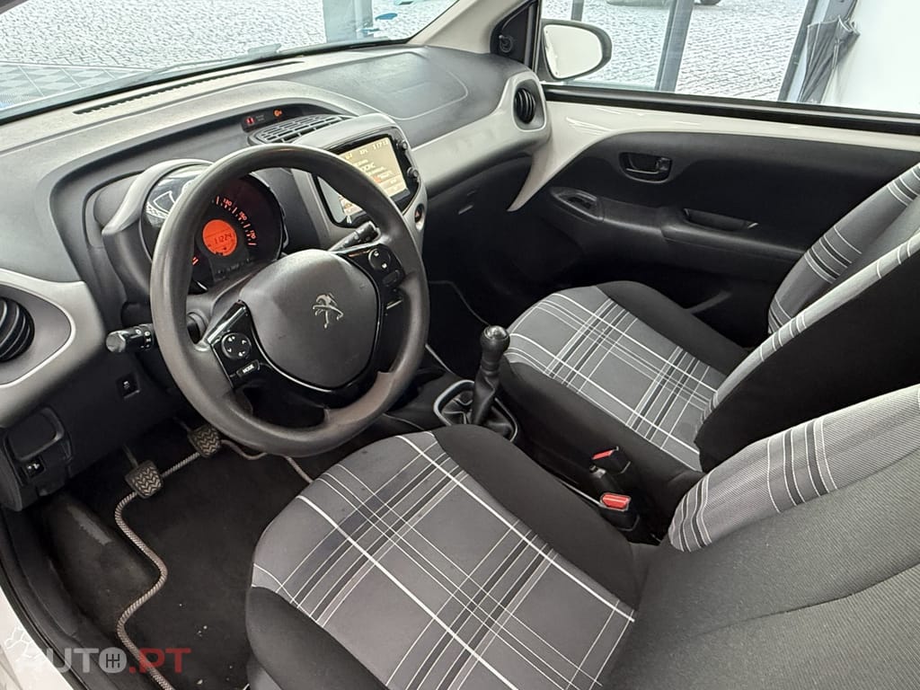 Peugeot 108 1.2 VTi Allure
