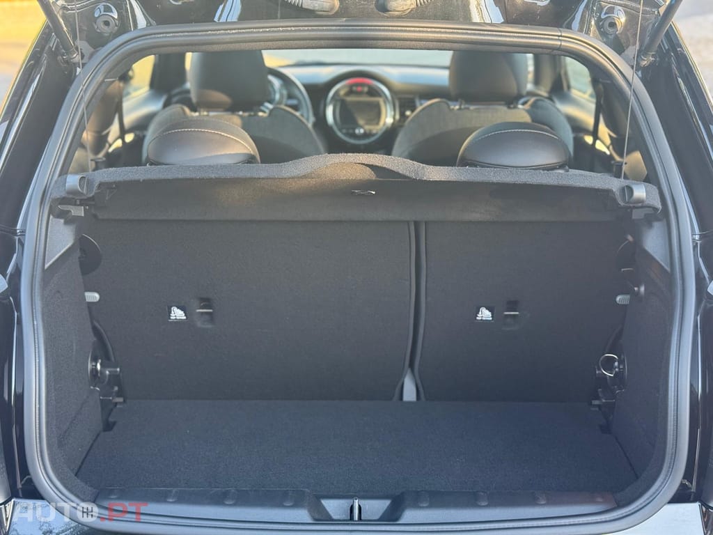 MINI Cooper LCI 3 Cilindros