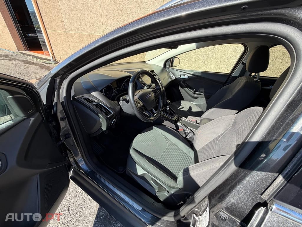 Ford Focus 1.5 TDCi ECOBlue Active