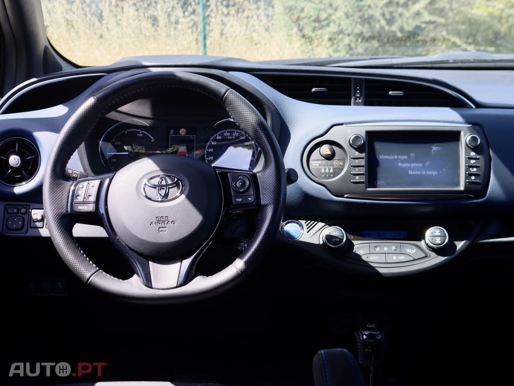 Toyota Yaris 1.5 HSD Active