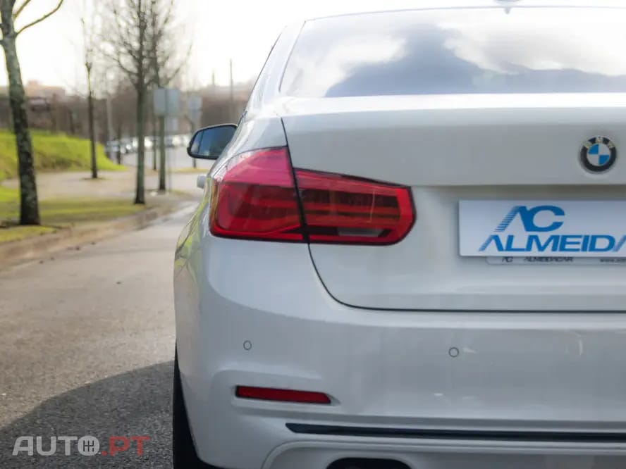 BMW 330 e iPerformance Line Luxury