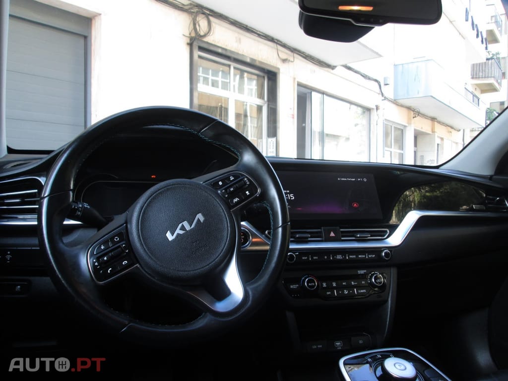 Kia Niro 39.2kWh Move 39