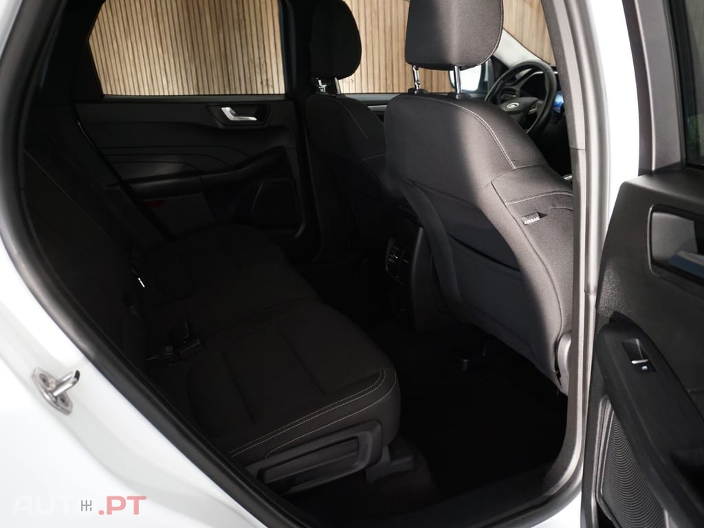 Ford Kuga 1.5 TDCi EcoBlue Titanium