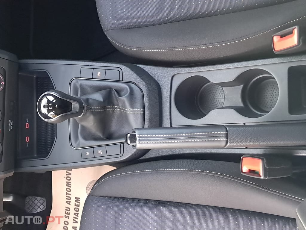 SEAT Ibiza 1.0 TSI Style — fotografia 26