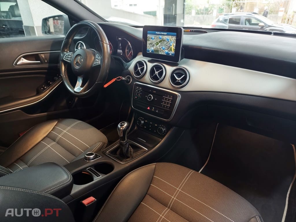 Mercedes-Benz CLA 180 CDi Urban