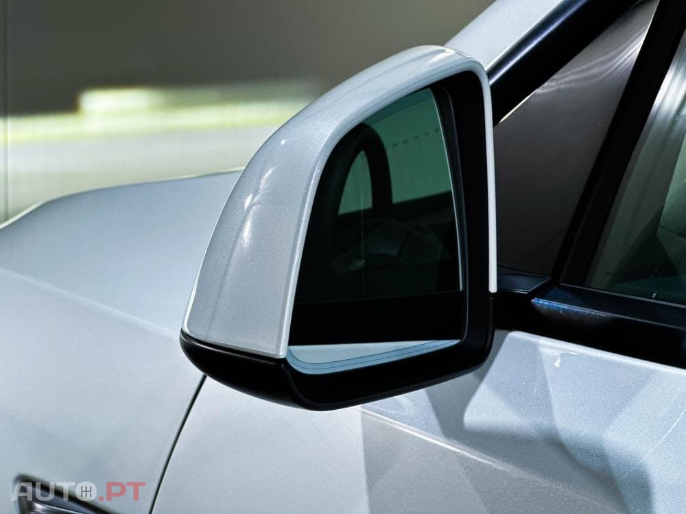 Tesla Model Y Standard