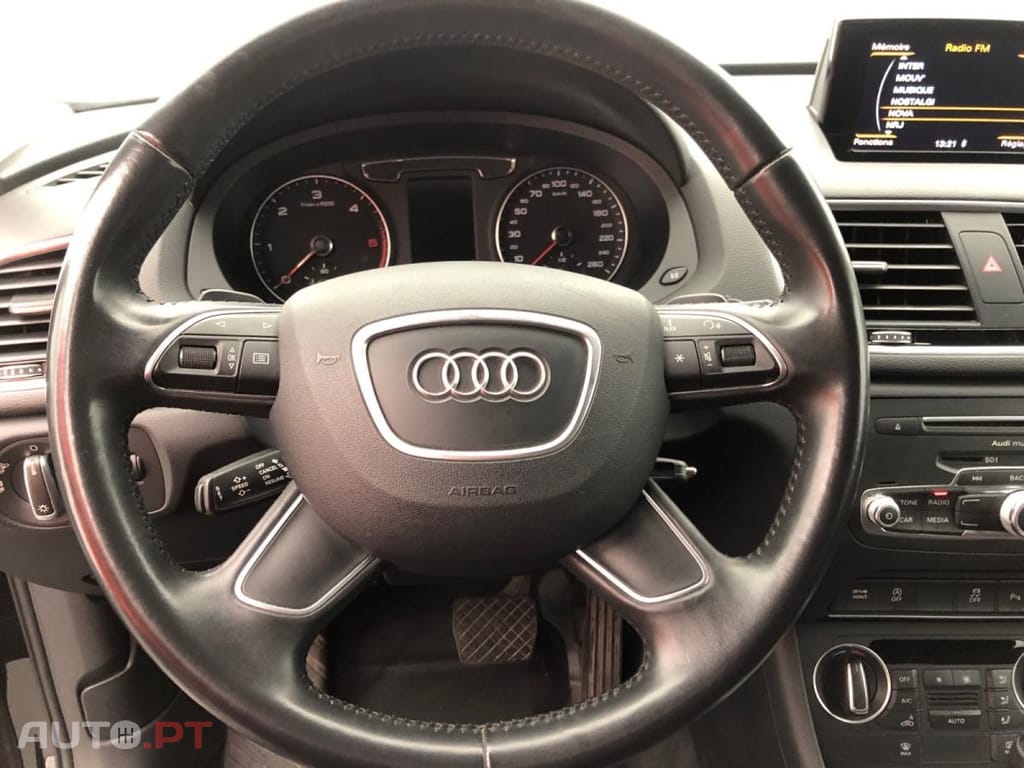 Audi Q3 2.0 TDi S Tronic Quattro Ambiente