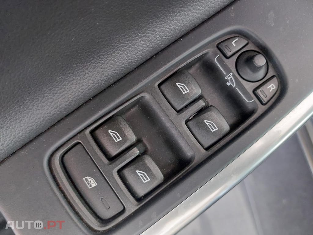 Volvo V60 2.0 D2 Momentum