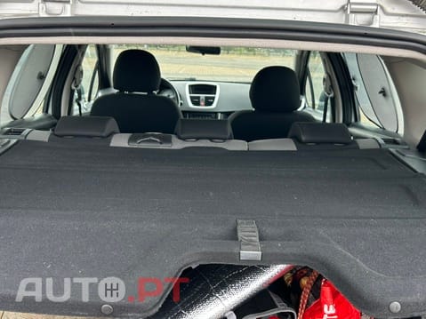 Peugeot 207 SW TRENDY 1