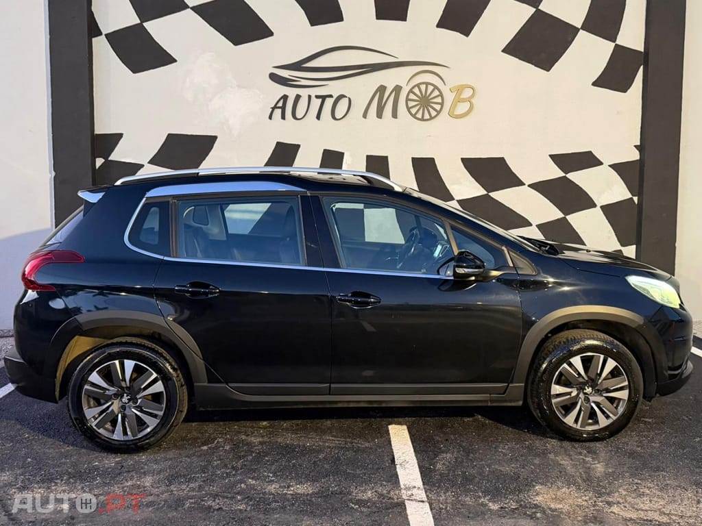 Peugeot 2008 1.2 PureTech Active