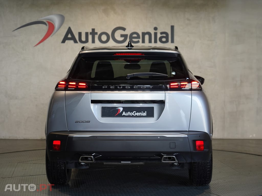 Peugeot 2008 1.2 PureTech Allure EAT8