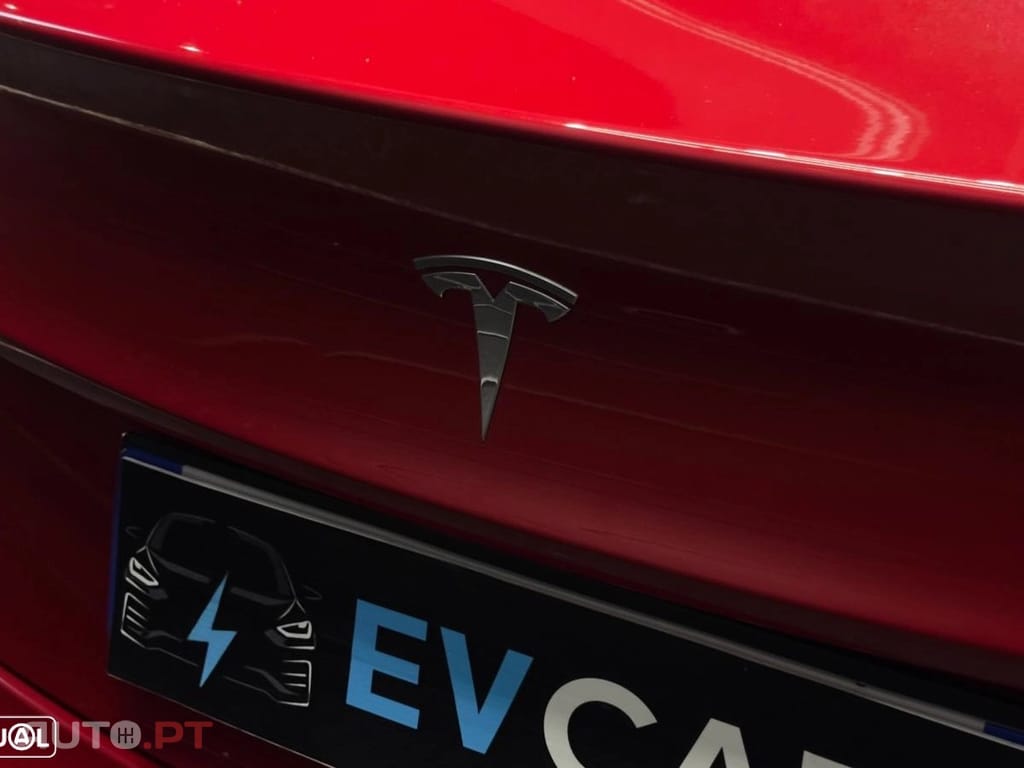 Tesla Model 3 Standard Range Plus RWD