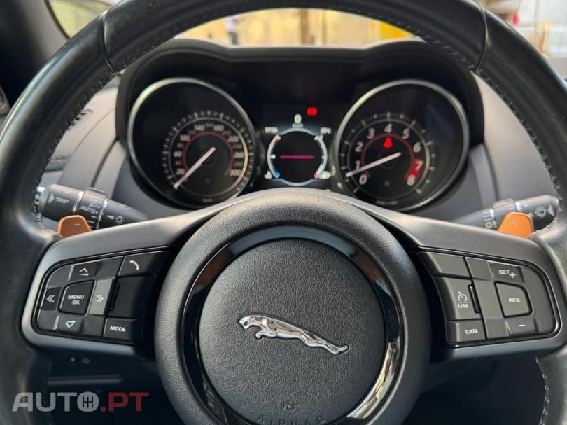 Jaguar F-Type 3.0 V6 S/C Auto
