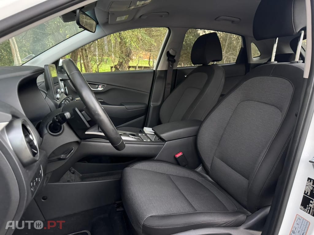 Hyundai Kauai EV PREMIUM 39kWh