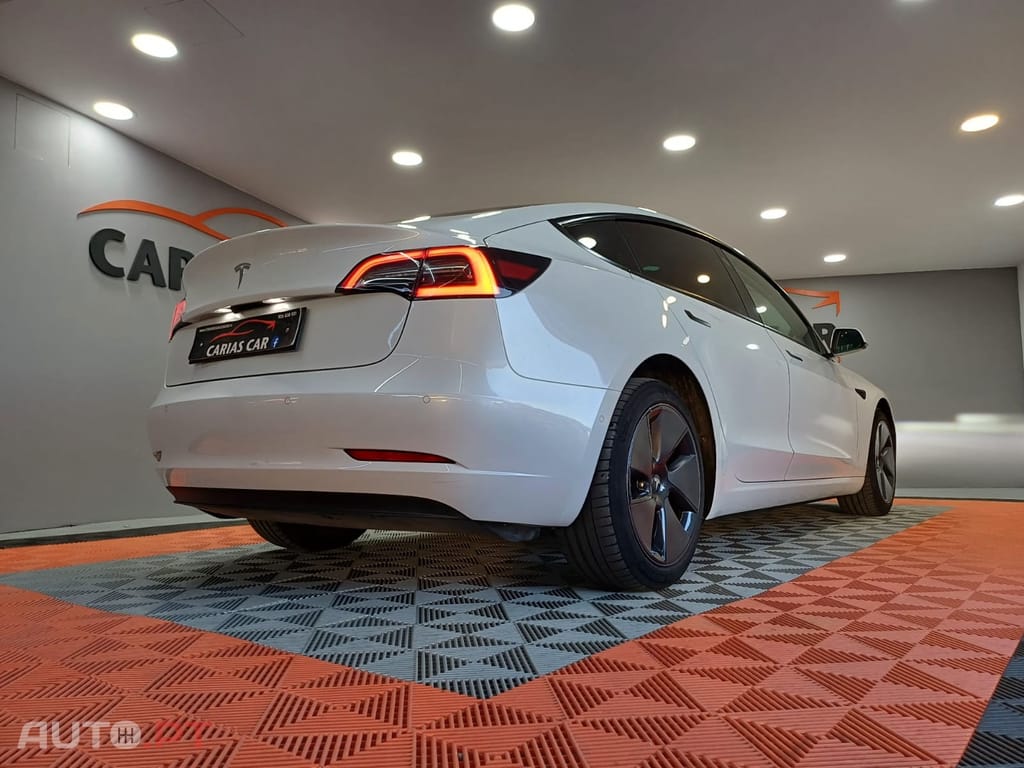 Tesla Model 3 Standard Plus