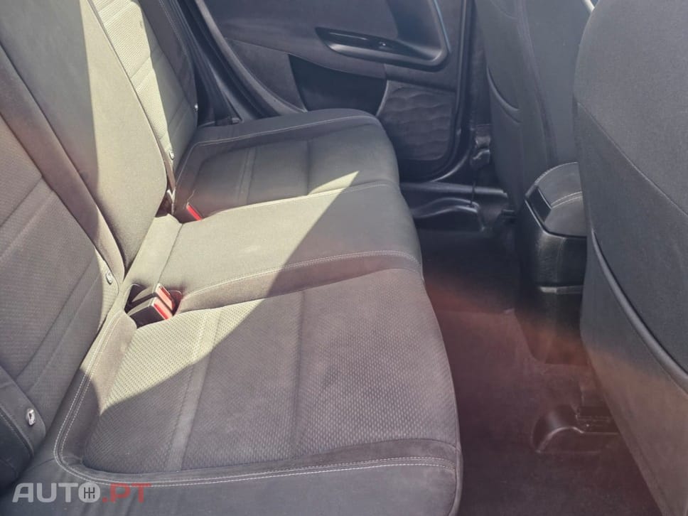 Fiat Tipo 1.3 M-Jet Lounge