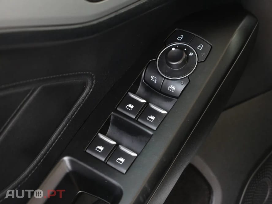 Ford Focus 1.0 EcoBoost MHEV Active