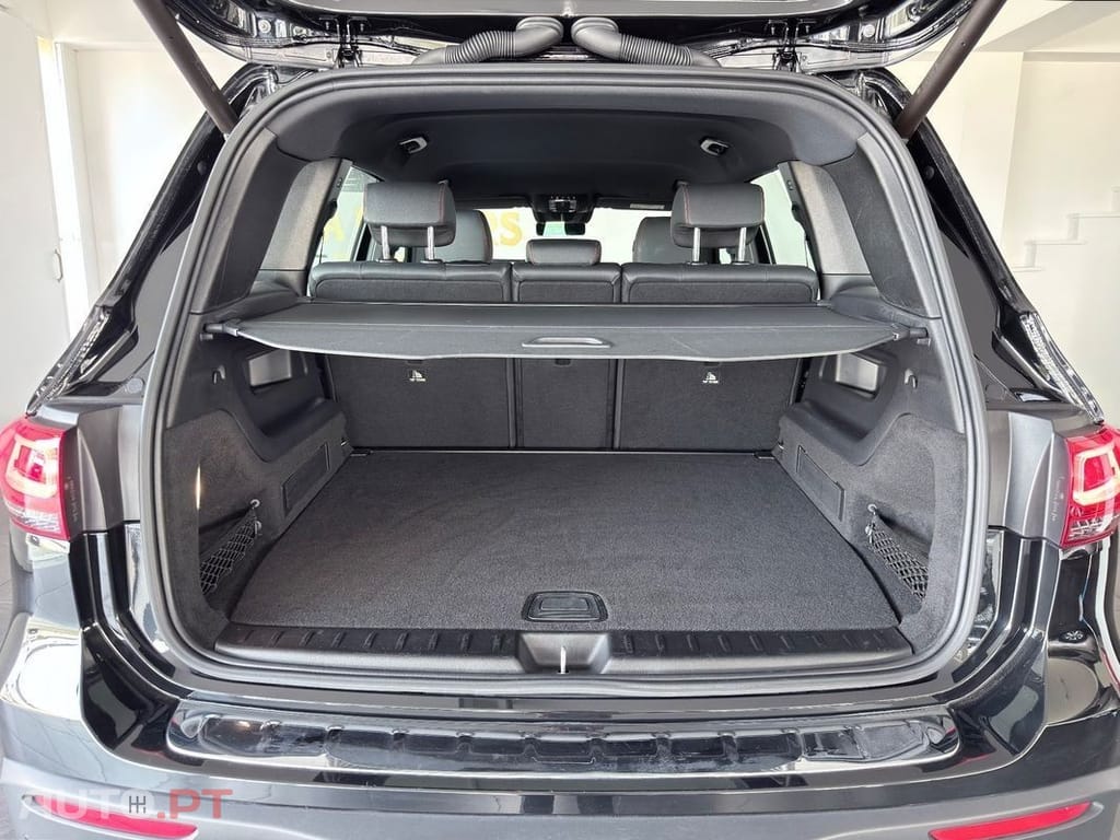 Mercedes-Benz EQB 250 AMG Line