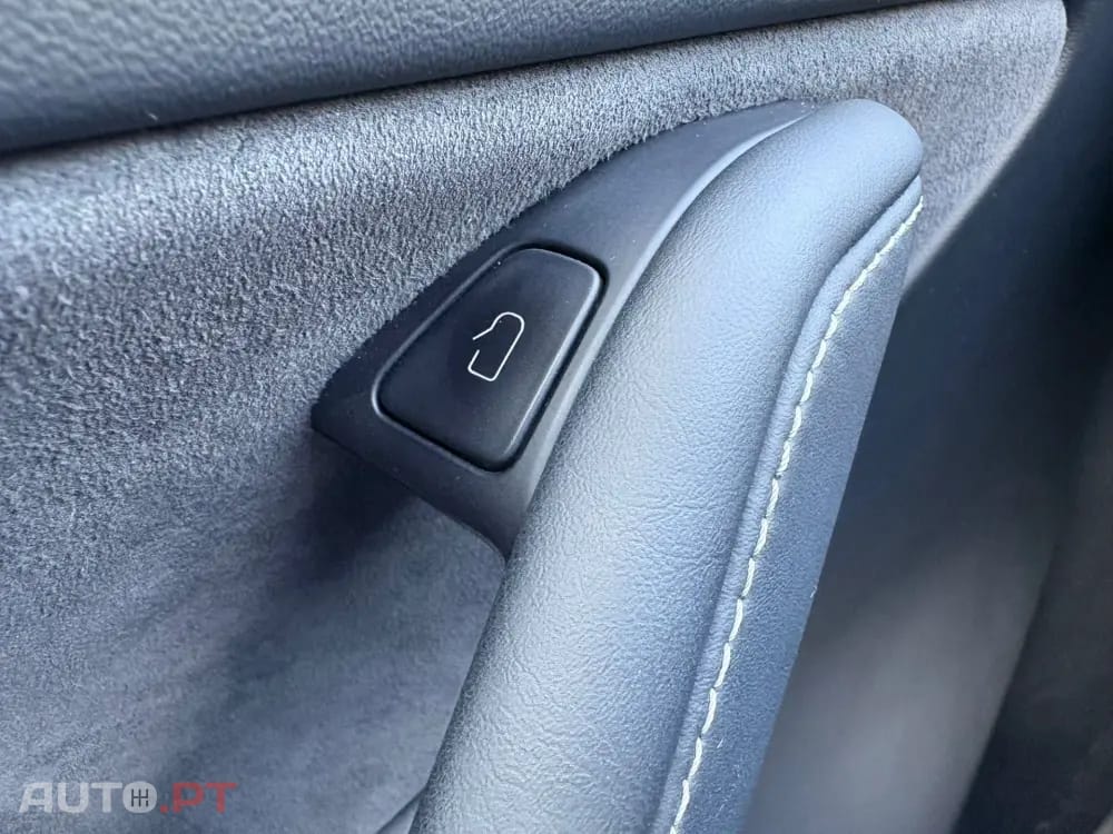 Tesla Model Y Long Range Tração Integral