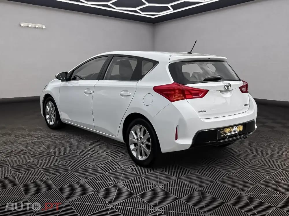 Toyota Auris 1.4 D-4D Comfort