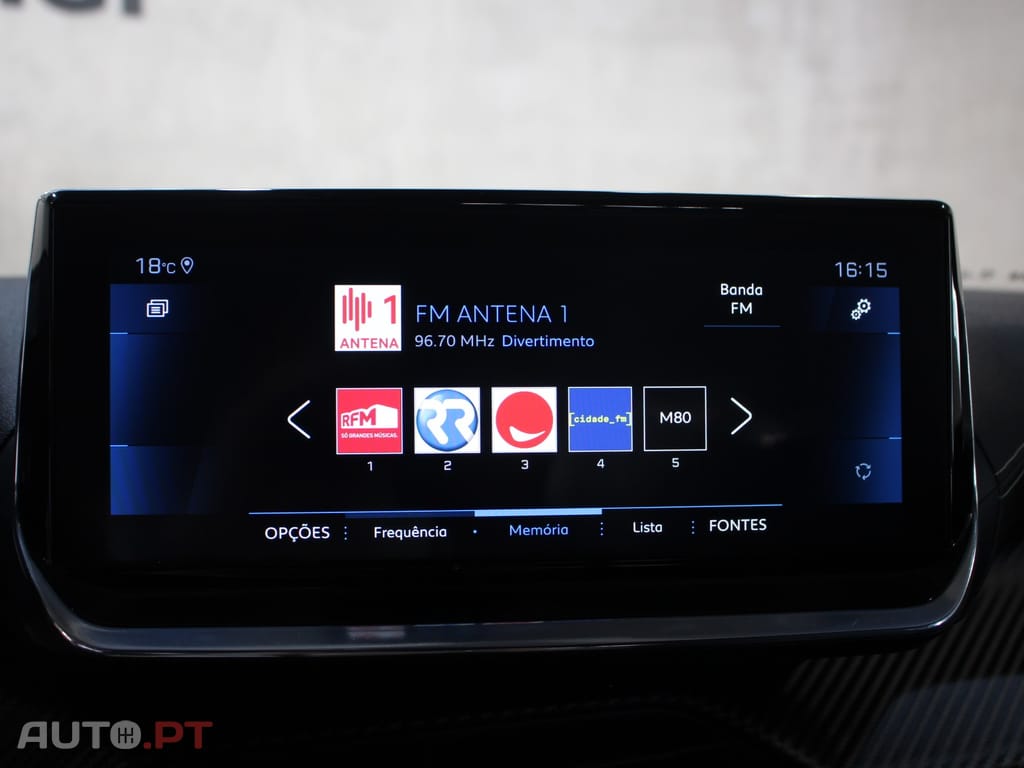 Peugeot 2008 1.2 PureTech GT EAT8