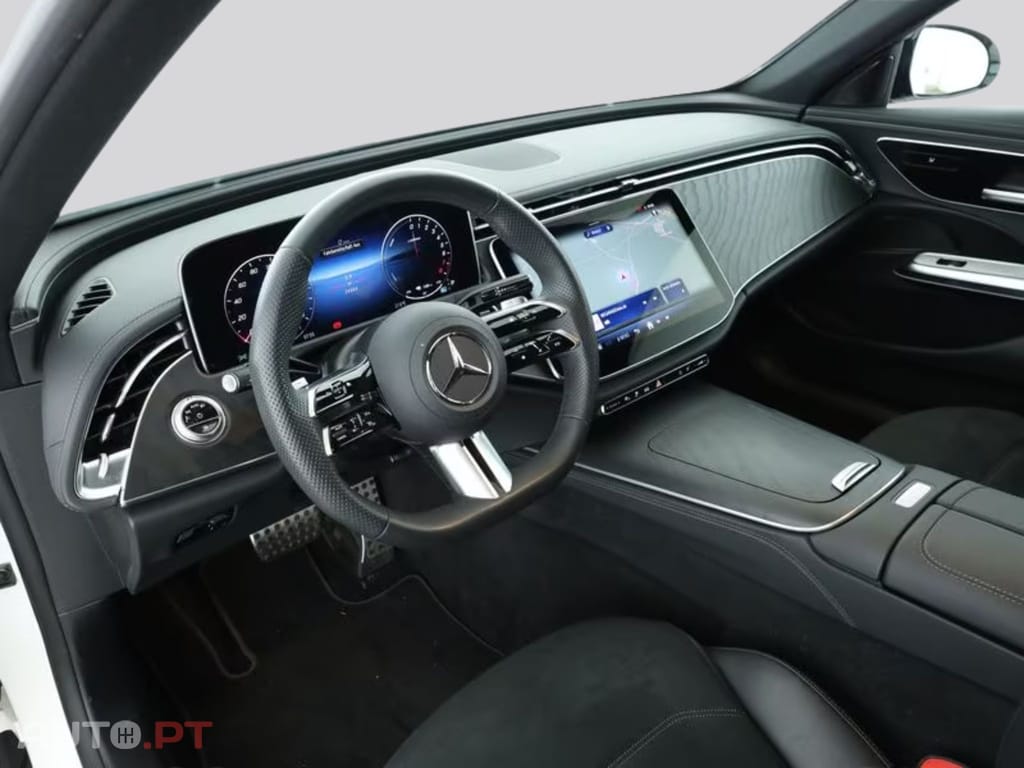 Mercedes-Benz E 300 I.V.A DEDUTIVEL T e AMG Line