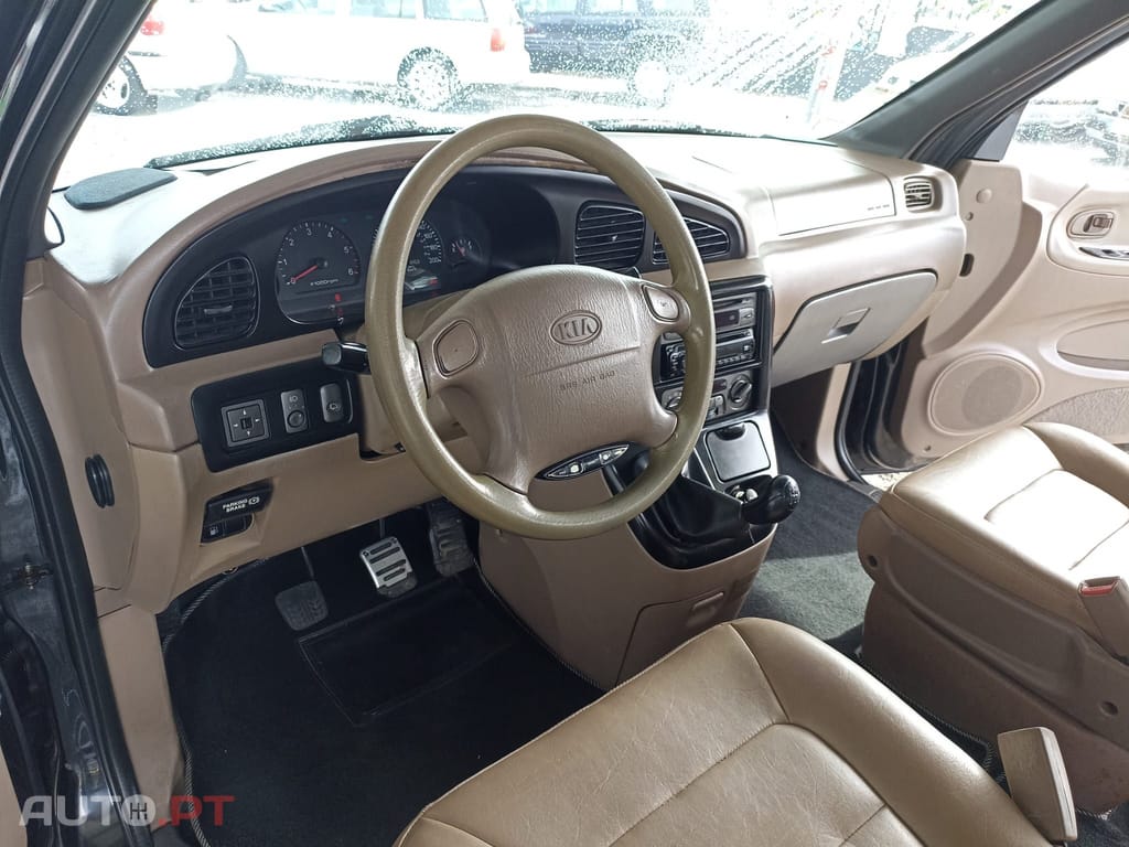 Kia Carnival 2.9 CRDI 7 Lug