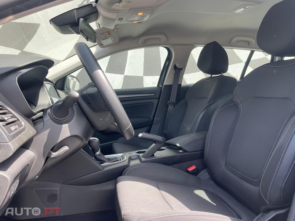 Renault Mégane Sport Tourer BLUE dCi 115 EDC BUSINESS EDITION