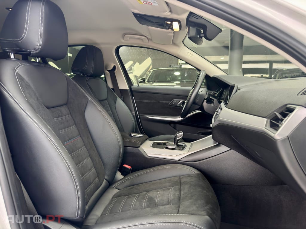 BMW 330 e Touring Corporate Edition Auto