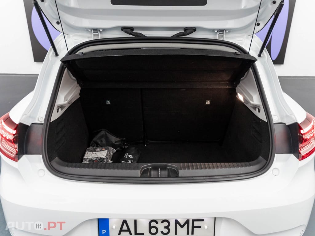 Renault Clio 1.0 TCe Limited Bi-Fuel