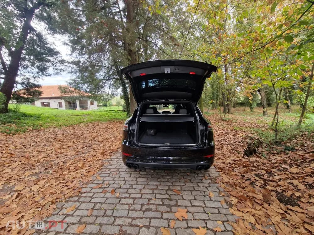 Porsche Cayenne Turbo