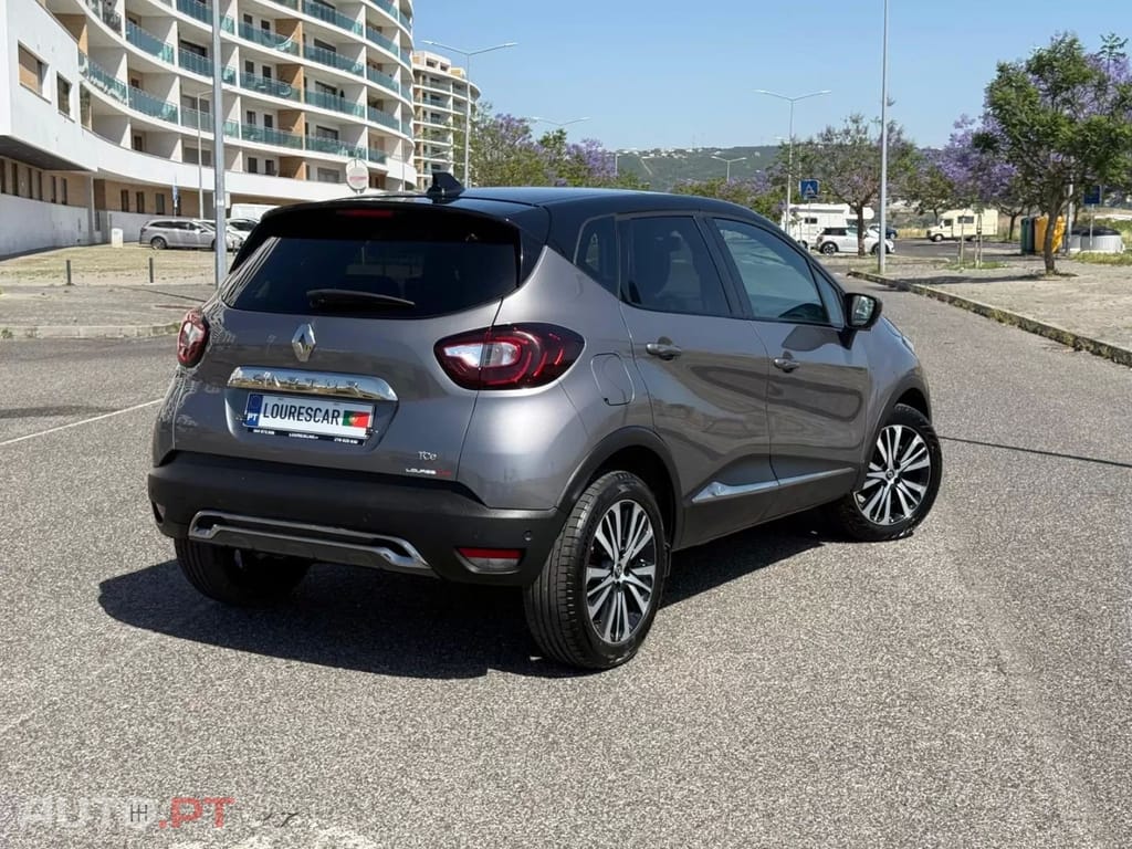 Renault Captur 1.2 TCe Initiale Paris EDC