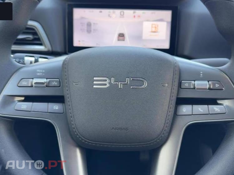BYD Atto 2 1.5 DM-i Active
