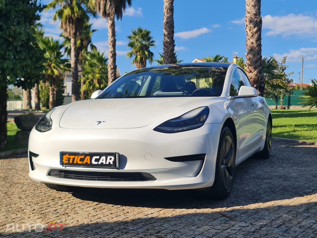 Tesla Model 3 Tração Traseira Premium