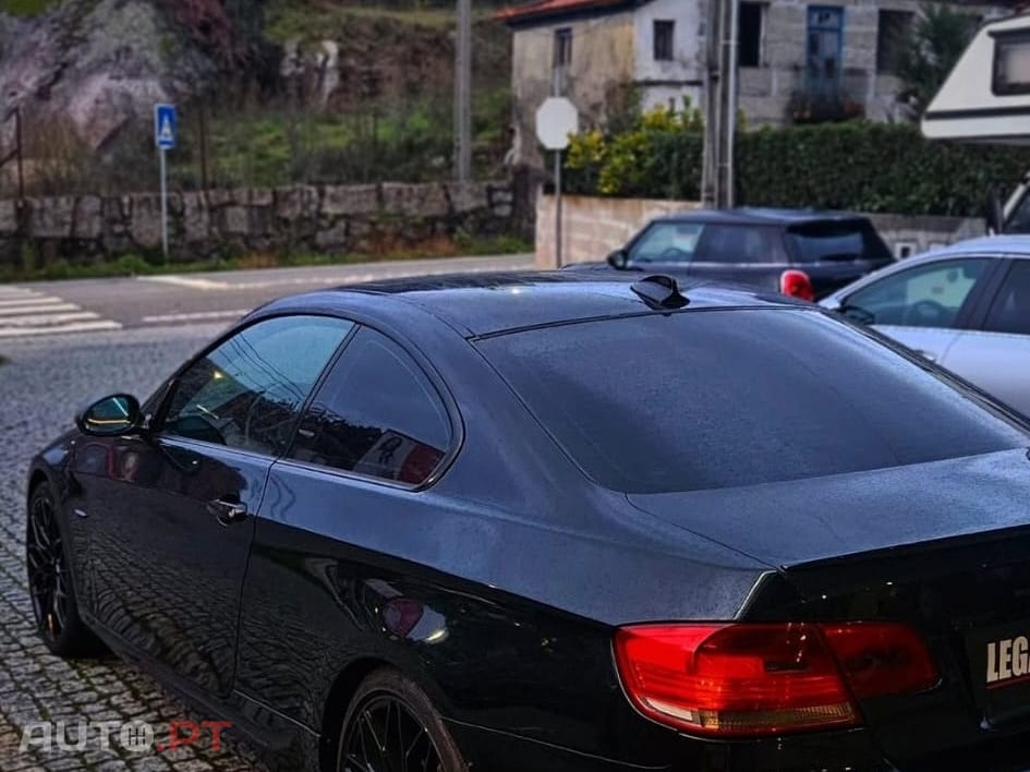 BMW 320 320D Coupe PACK M